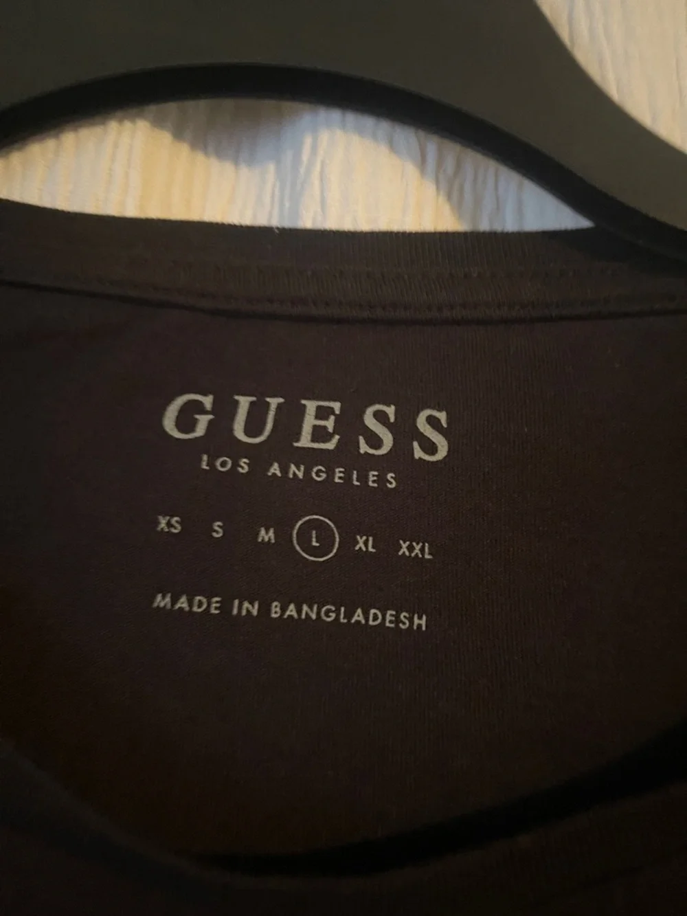 GUESS Black Short Sleeve Crew Neck Tee - Picture 5 of 9